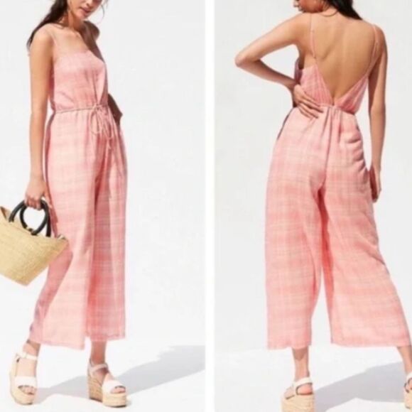 Urban Outfitters Audra Gingham Jumpsuit Size XS - Picture 1 of 11